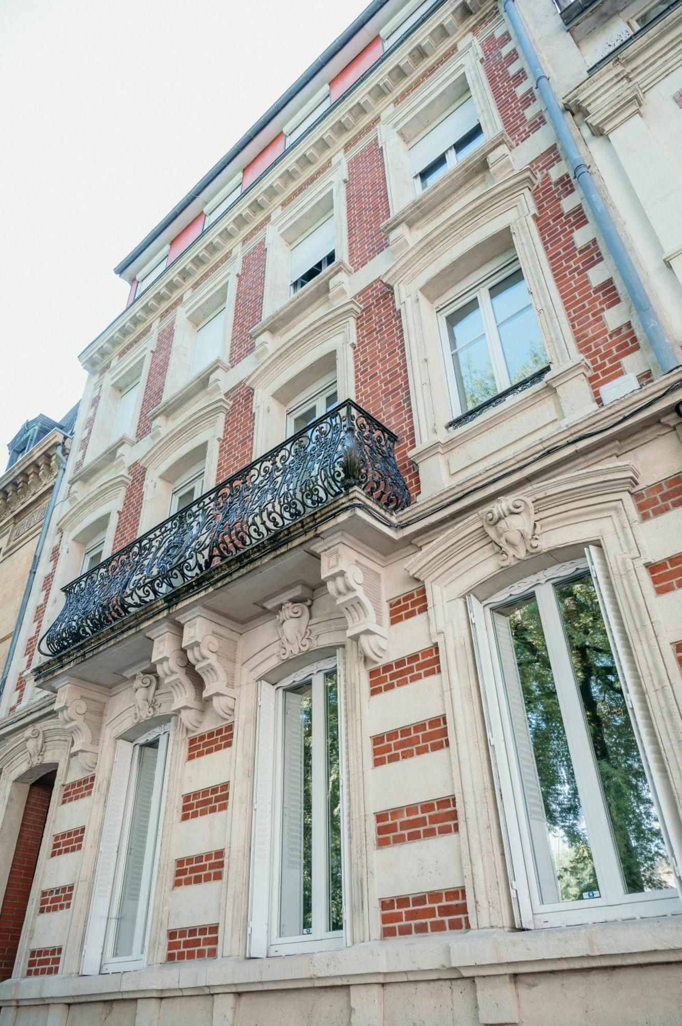 La Suite Delahaye Charleville-Mézières エクステリア 写真
