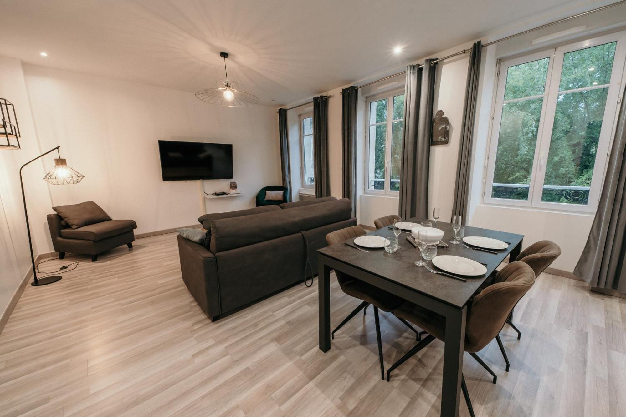 La Suite Delahaye Charleville-Mézières エクステリア 写真